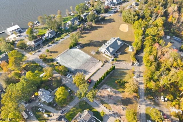 108 Long Pond Rd, West Milford Twp., NJ 07421