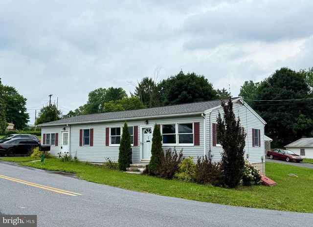 29 ELM AVE, Temple, PA 19560