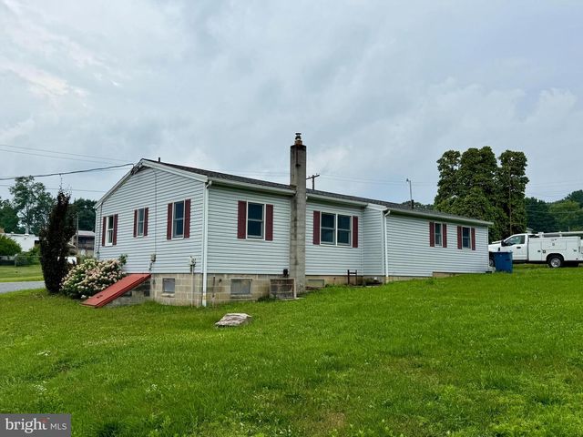 29 ELM AVE, Temple, PA 19560