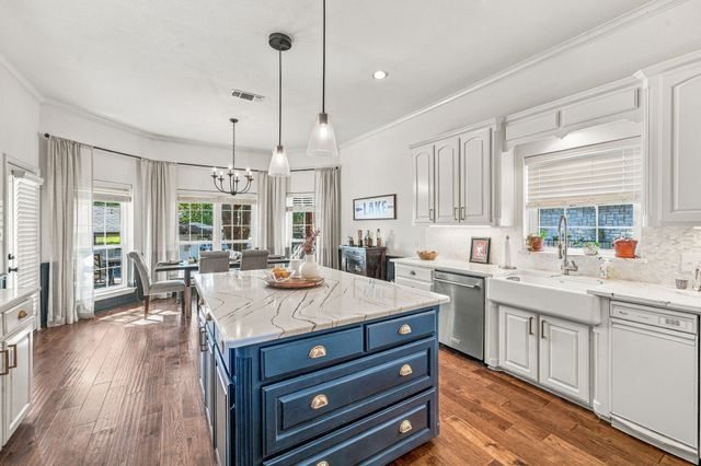 1211 Mallard Way, Granbury, TX 76048