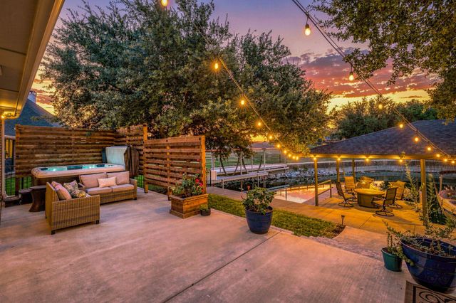 1211 Mallard Way, Granbury, TX 76048