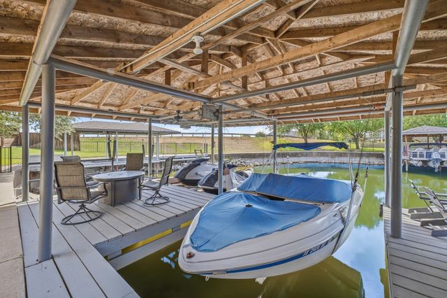 1211 Mallard Way, Granbury, TX 76048