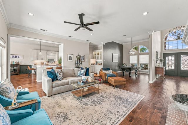 1211 Mallard Way, Granbury, TX 76048