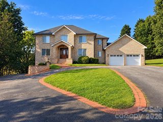 5980 Willowbottom Road, Hickory, NC 28602