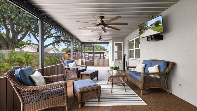 5525 CLUB HILL E, Lakeland, FL 33813