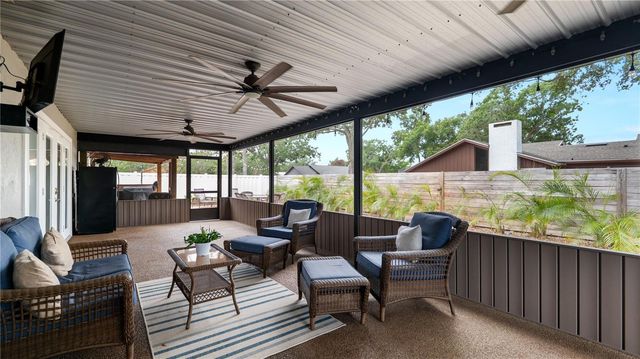 5525 CLUB HILL E, Lakeland, FL 33813