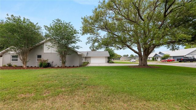 5525 CLUB HILL E, Lakeland, FL 33813