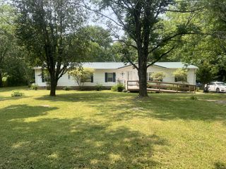 1184 Beasleys Bend Rd, Lebanon, TN 37087