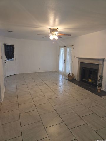 4910 Dare, San Antonio, TX 78217