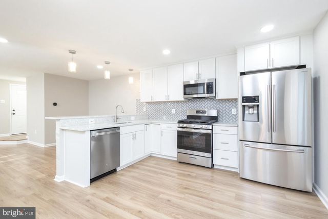 8058 FELECITY CT, Springfield, VA 22153