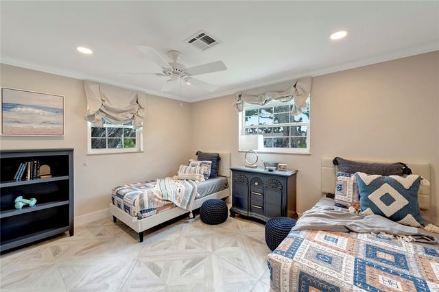 545 Gardenia Lane, Vero Beach, FL 32963