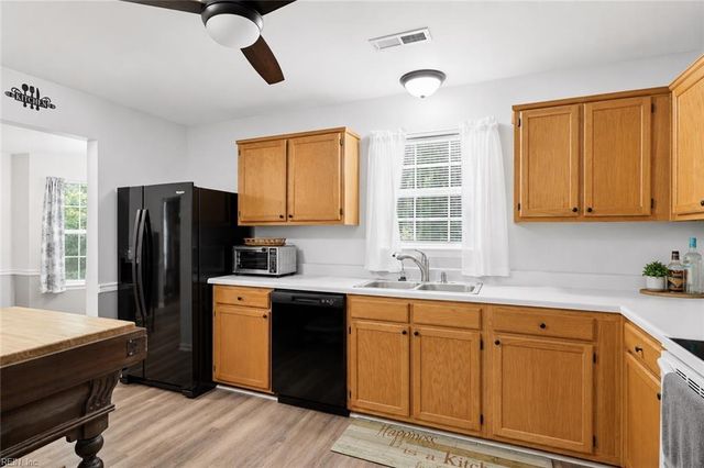 224 Locust ST, Suffolk, VA 23434