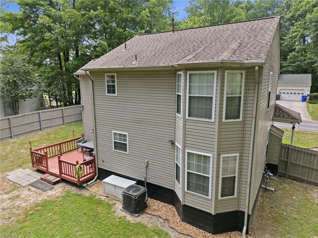 224 Locust ST, Suffolk, VA 23434
