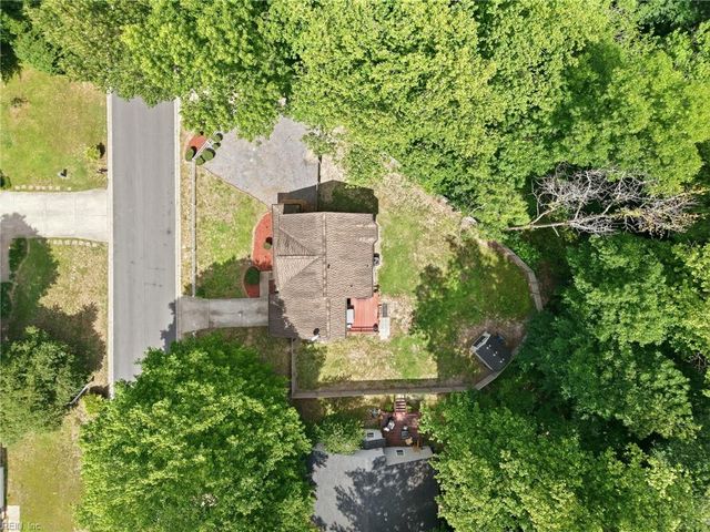 224 Locust ST, Suffolk, VA 23434