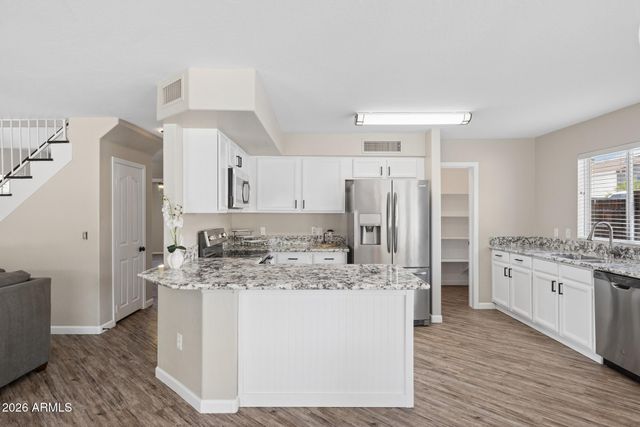 3923 E FRUITVALE Avenue, Gilbert, AZ 85297