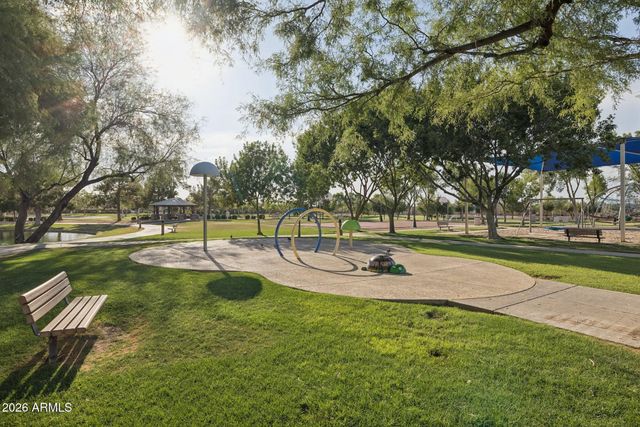 3923 E FRUITVALE Avenue, Gilbert, AZ 85297