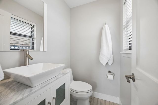 2211 Haverhill Drive, Houston, TX 77008