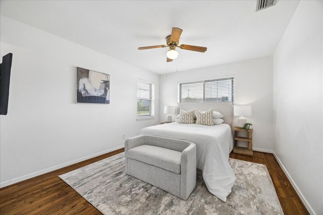 2211 Haverhill Drive, Houston, TX 77008