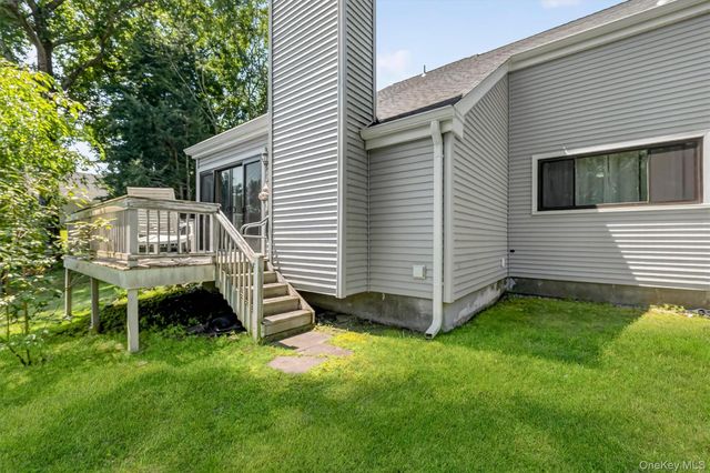 88 Heritage Hills B, Somers, NY 10589