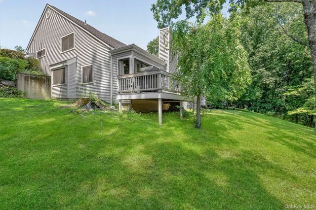 88 Heritage Hills B, Somers, NY 10589