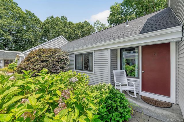 88 Heritage Hills B, Somers, NY 10589