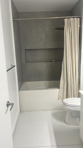 133 NE 2ND Avenue 2310, Miami, FL 33132