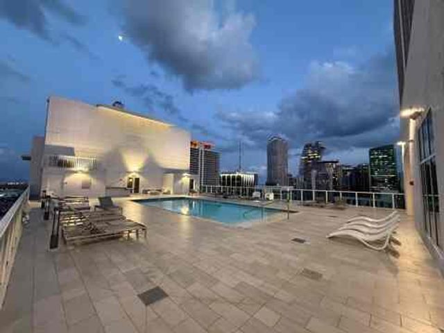 133 NE 2ND Avenue 2310, Miami, FL 33132
