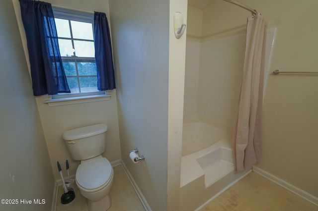 104 Indigo Drive, Maysville, NC 28555