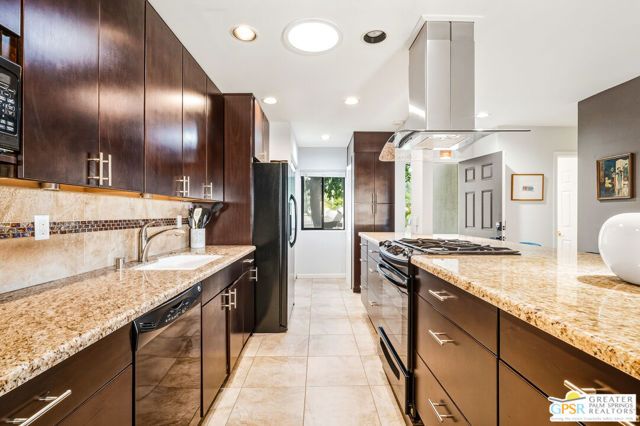 1103 E Alejo Road, Palm Springs, CA 92262