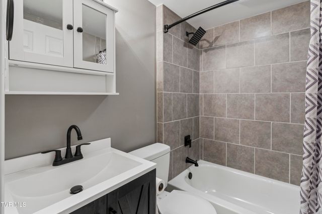 1020 Tennessee Avenue, Bristol, TN 37620