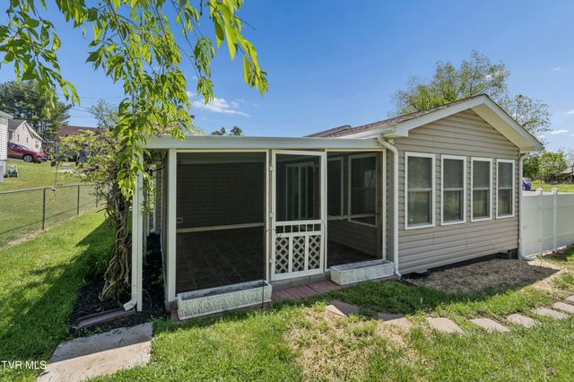 1020 Tennessee Avenue, Bristol, TN 37620