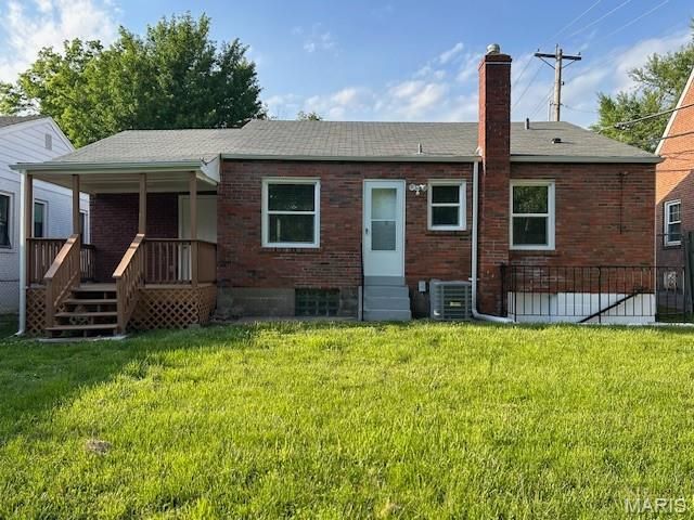 7386 Milan Avenue, University City, MO 63130