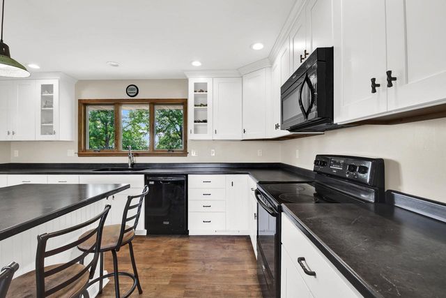 N1444 Fremont ROAD, Whitewater, WI 53190