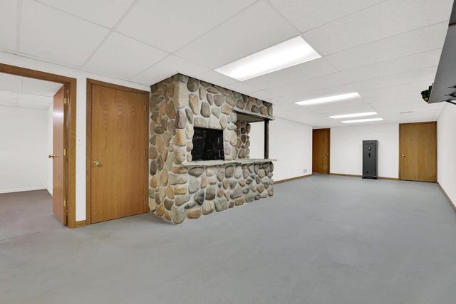 N1444 Fremont ROAD, Whitewater, WI 53190