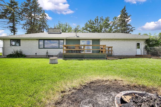 N1444 Fremont ROAD, Whitewater, WI 53190