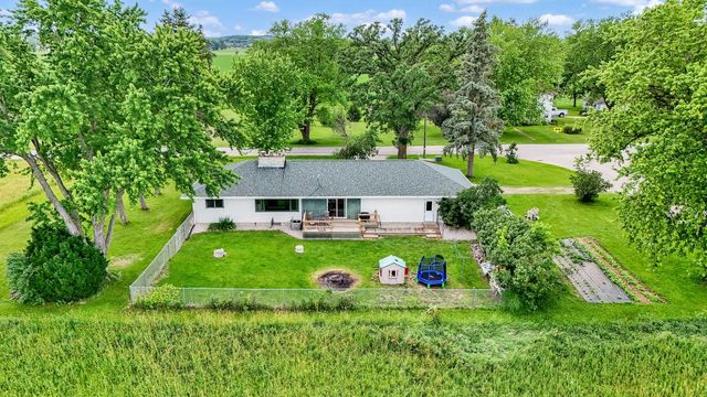 N1444 Fremont ROAD, Whitewater, WI 53190