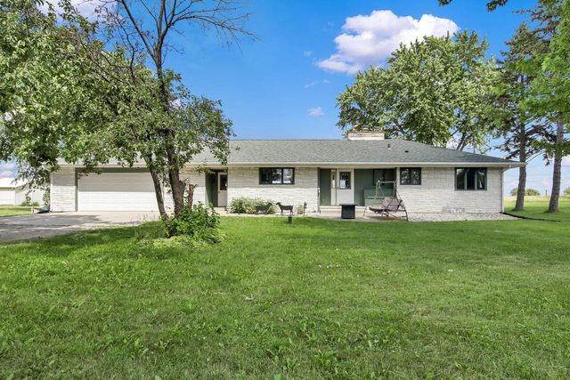 N1444 Fremont ROAD, Whitewater, WI 53190