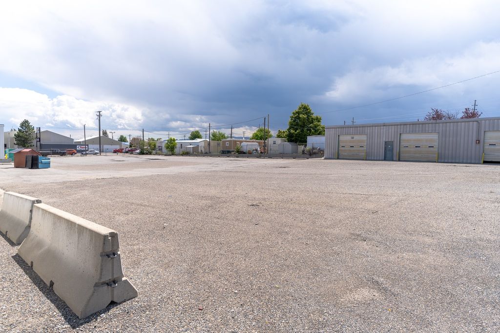 1021 Chestnut Street, Helena, MT 59601 photo 3