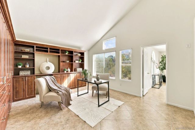 556 Parkside Dr, Chula Vista, CA 91910