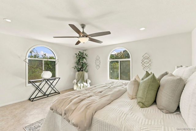 556 Parkside Dr, Chula Vista, CA 91910