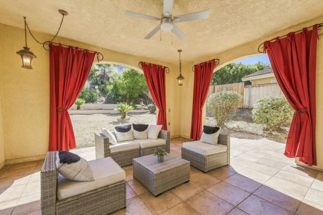556 Parkside Dr, Chula Vista, CA 91910
