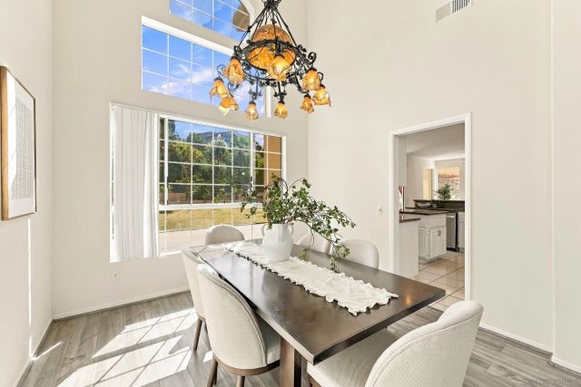 556 Parkside Dr, Chula Vista, CA 91910