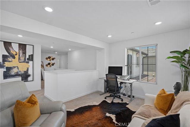 2239 Melogold Way, Corona, CA 92883