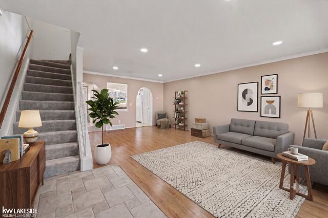 28306 Universal Drive, Warren, MI 48092