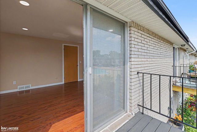 28306 Universal Drive, Warren, MI 48092
