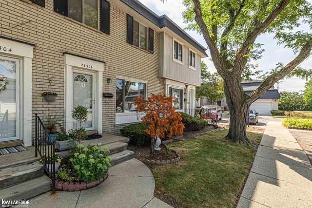 28306 Universal Drive, Warren, MI 48092