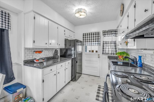 37 Dobson Drive, East Hartford, CT 06118