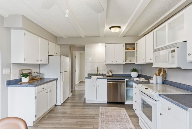 1716 N Pettet Dr, Spokane, WA 99205