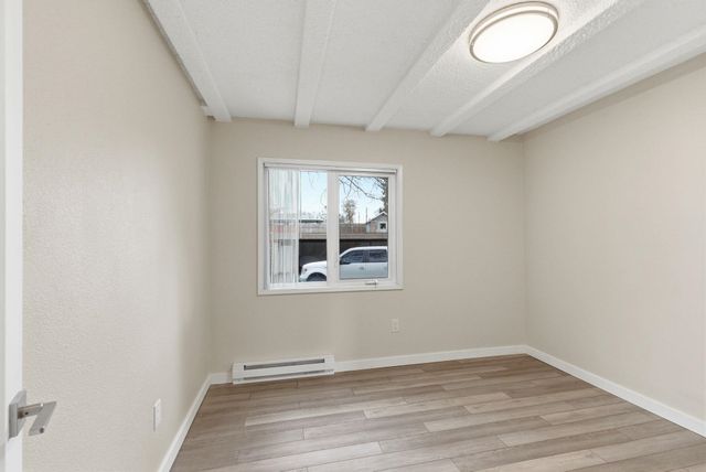 1716 N Pettet Dr, Spokane, WA 99205