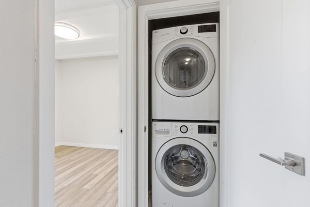 1716 N Pettet Dr, Spokane, WA 99205